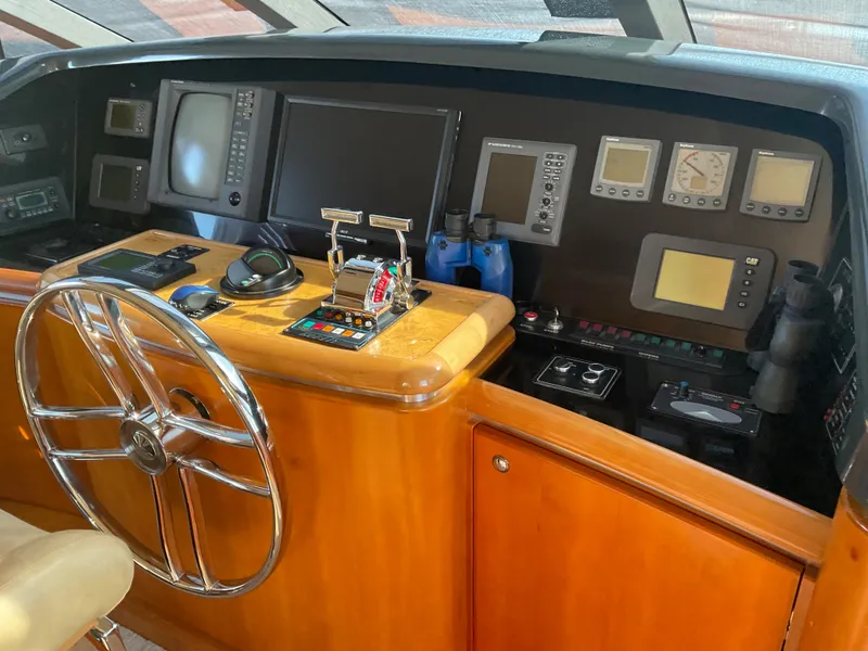 Slide: The Image of PILOTHOUSE HELM - 59