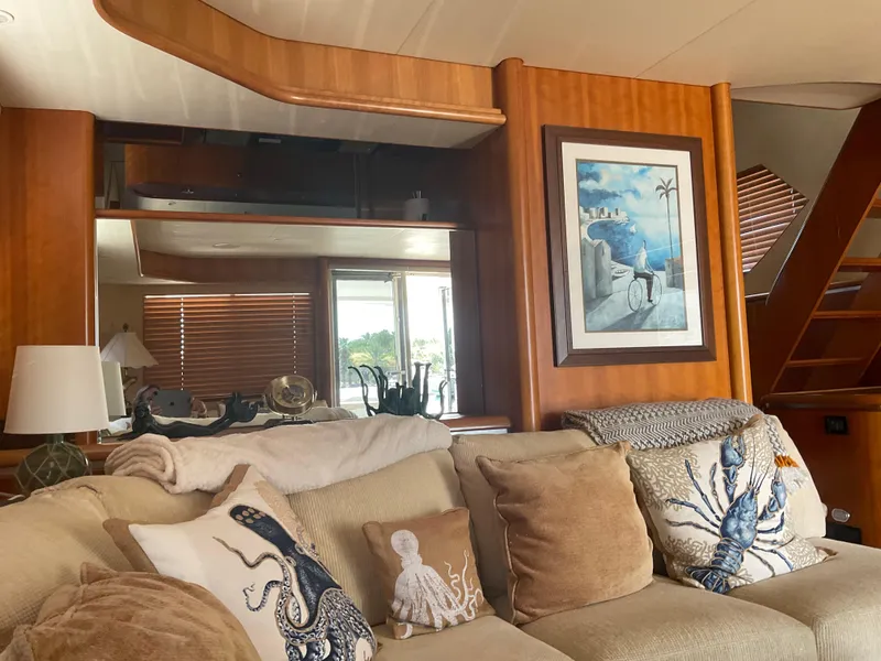 Slide: The Image of SALON DETAIL - 88