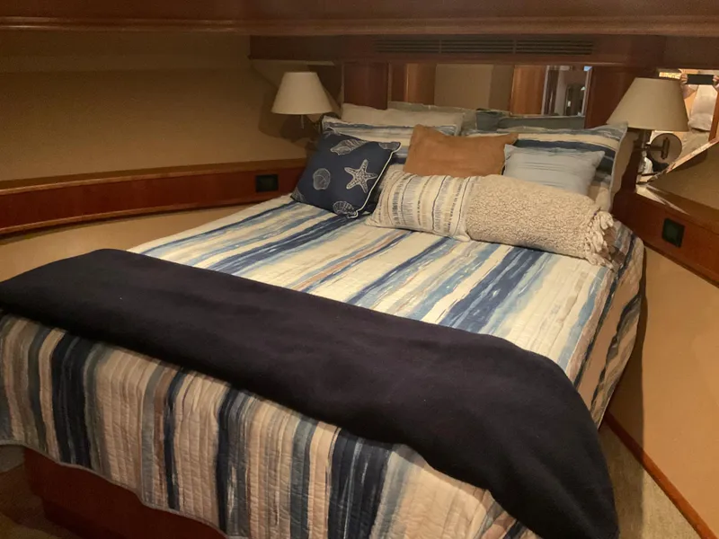 Slide: The Image of VIP BERTH - 94