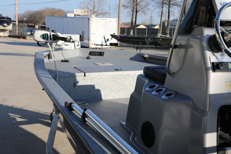 Slide: The Image of Xpress press 2014 - 8