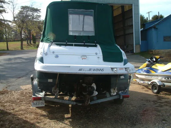 Slide: The Image of Four Winns 205 Sundowner Cuddy 2003 - 1
