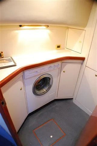 Slide: The Image of Sea Ray Motor Yacht HUGE PRICE REDUCTION !!!! 1998 - 9