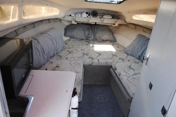 Slide: The Image of Bayliner 2252 Classic 1993 - 10