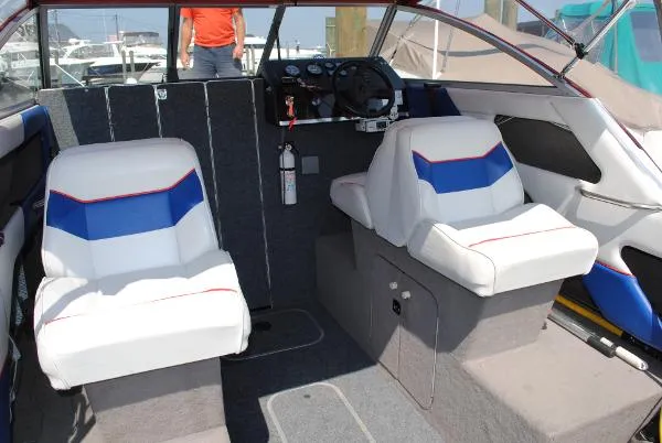 Slide: The Image of Bayliner 2252 Classic 1993 - 4