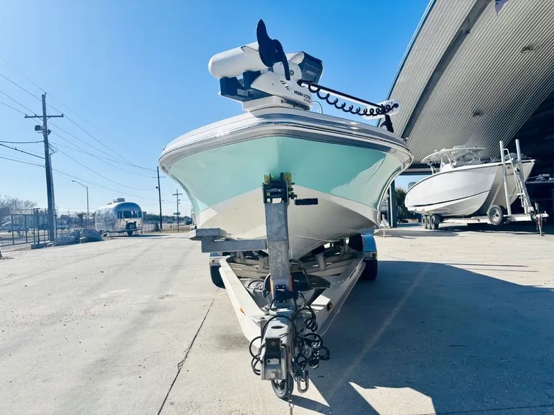 Slide: The Image of Ranger 2510 Bay 2021 - 19