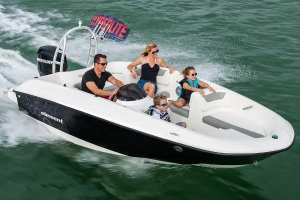 Slide: The Image of Bayliner Element 2015 - 0