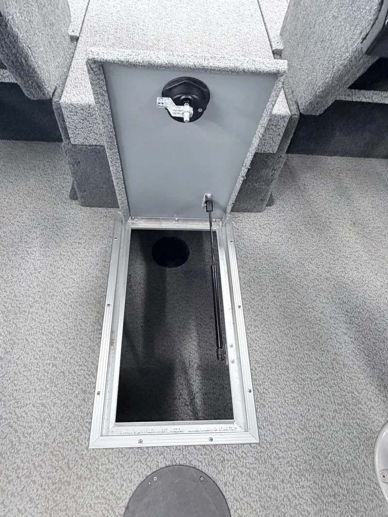 Slide: The Image of Starweld Flex Pro 19DC 2025 - 18