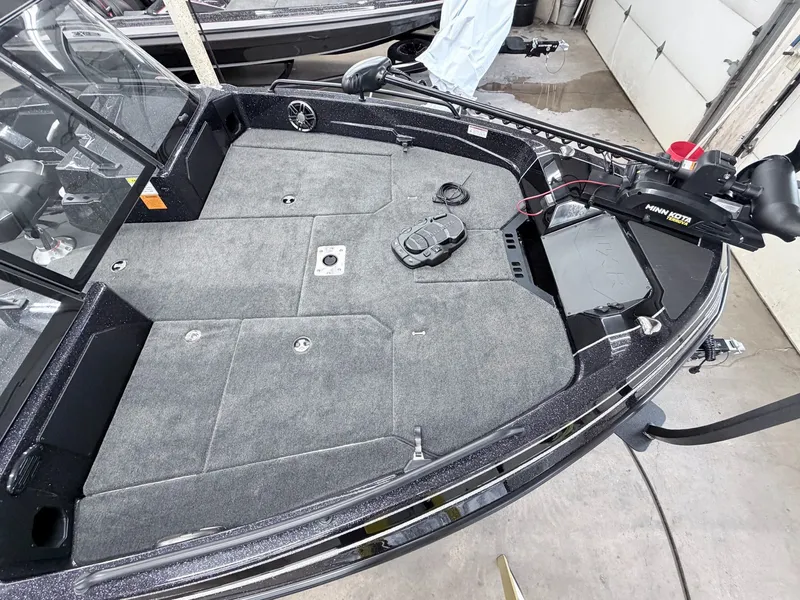 Slide: The Image of Skeeter WXR 1910F 2026 - 15