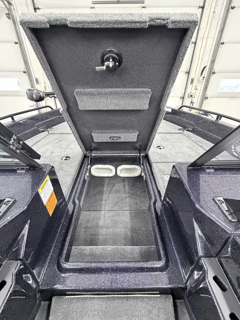 Slide: The Image of Skeeter WXR 1910F 2026 - 18