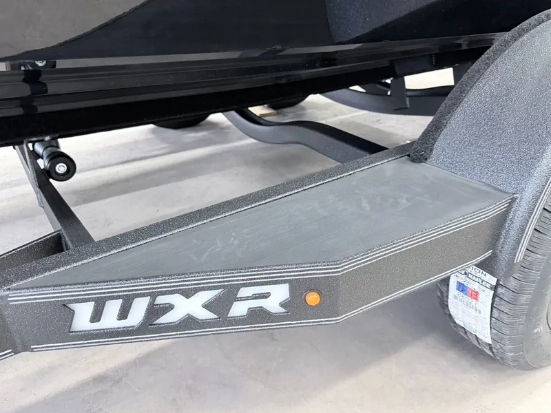 Slide: The Image of Skeeter WXR 1910F 2026 - 30