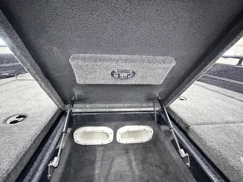 Slide: The Image of Skeeter WXR 1910F 2026 - 37