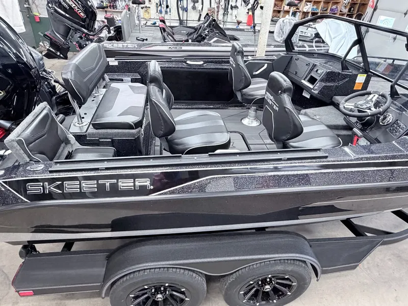 Slide: The Image of Skeeter WXR 1910F 2026 - 41