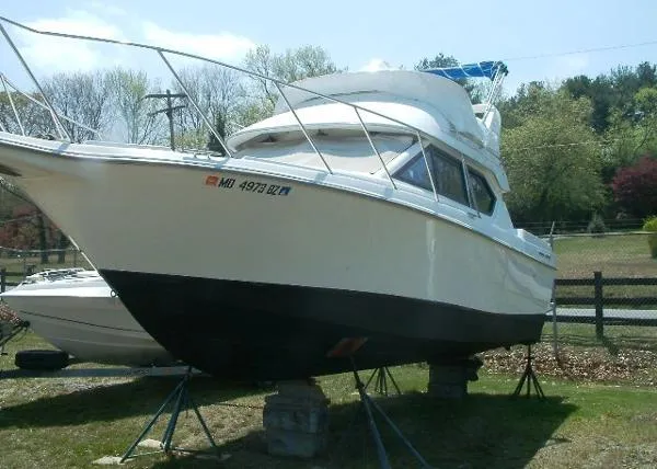 Slide: The Image of Bayliner Ciera Command Bridge 2858 1999 - 1