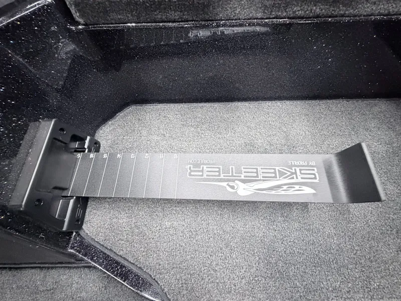 Slide: The Image of Skeeter ZXE20 2026 - 10