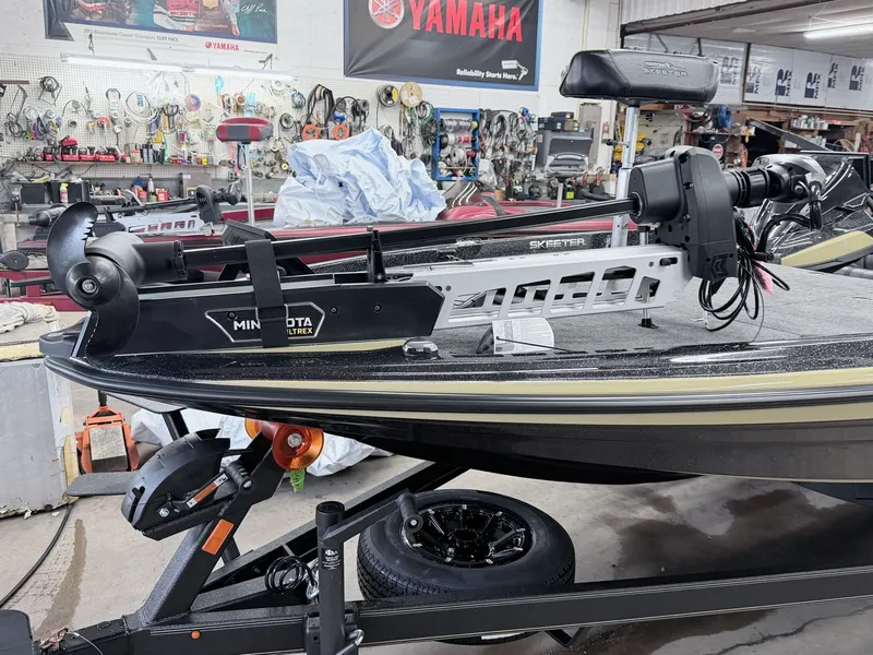 Slide: The Image of Skeeter ZXE20 2026 - 16