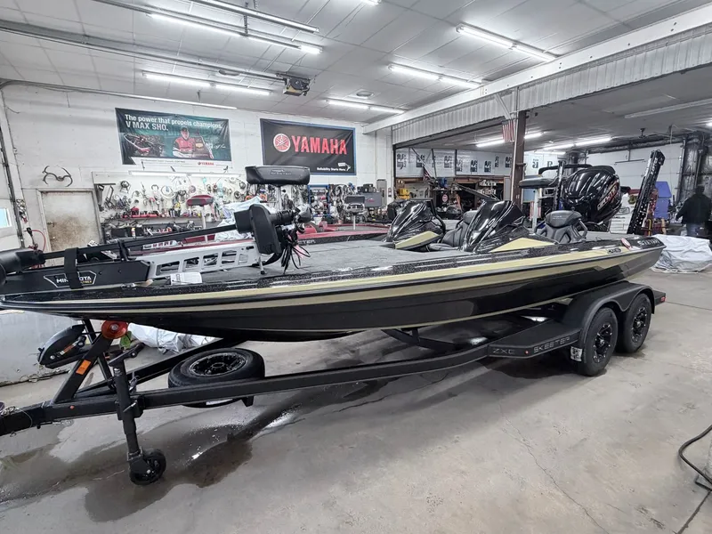 Slide: The Image of Skeeter ZXE20 2026 - 8