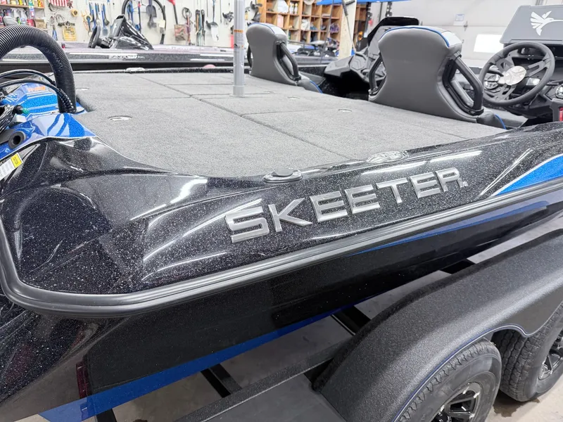 Slide: The Image of Skeeter ZXE21 2026 - 10