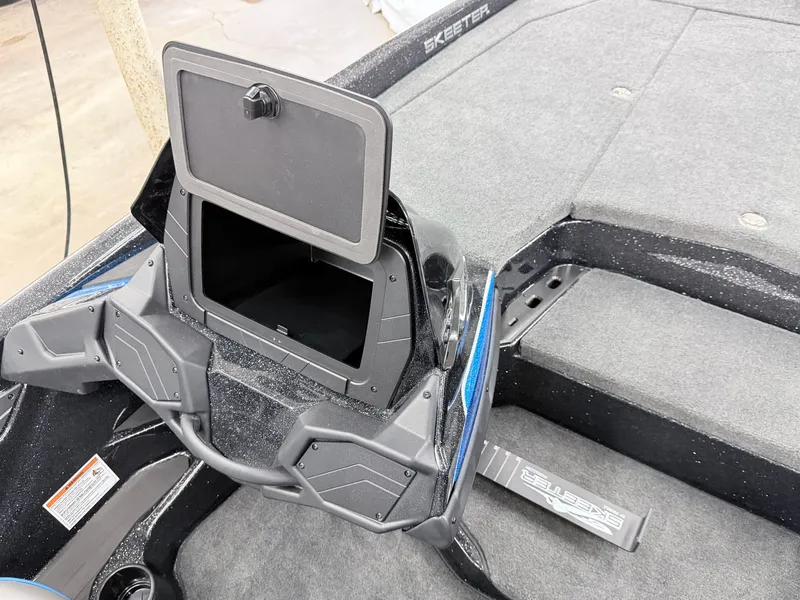 Slide: The Image of Skeeter ZXE21 2026 - 13