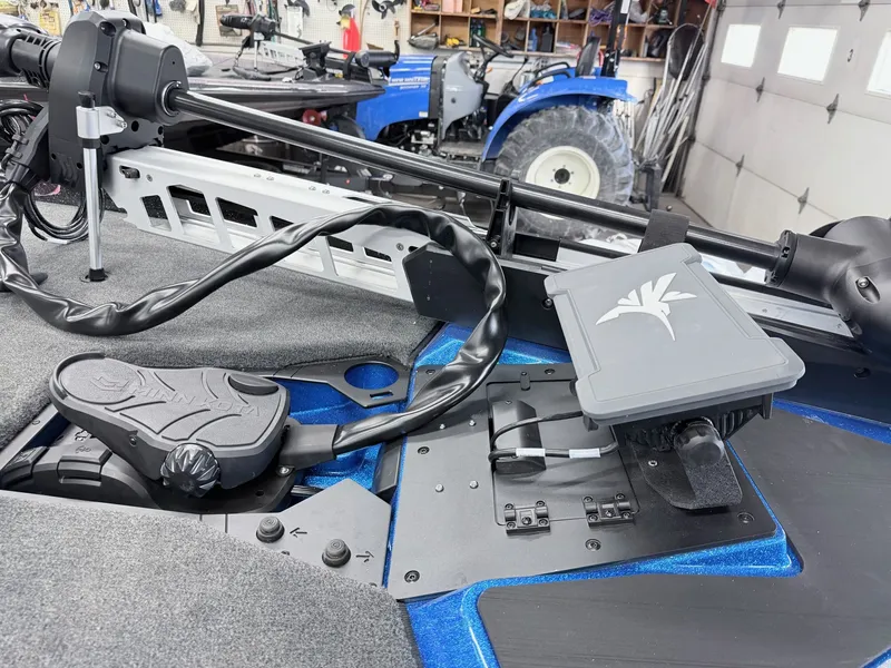 Slide: The Image of Skeeter ZXE21 2026 - 15