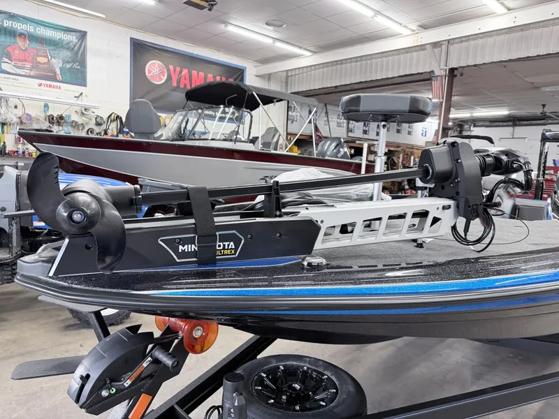 Slide: The Image of Skeeter ZXE21 2026 - 24