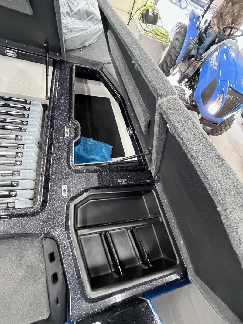 Slide: The Image of Skeeter ZXE21 2026 - 46