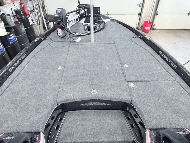 Slide: The Image of Skeeter ZXE20 2026 - 13