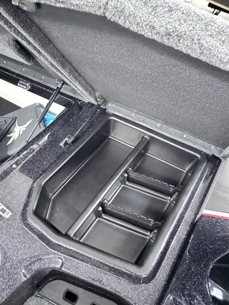 Slide: The Image of Skeeter ZXE20 2026 - 25