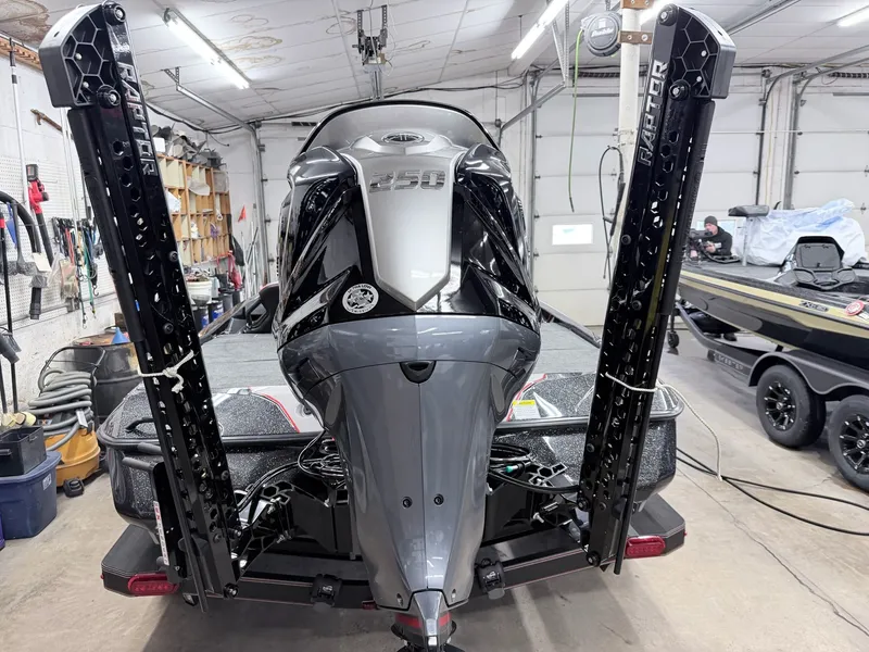 Slide: The Image of Skeeter ZXE20 2026 - 5