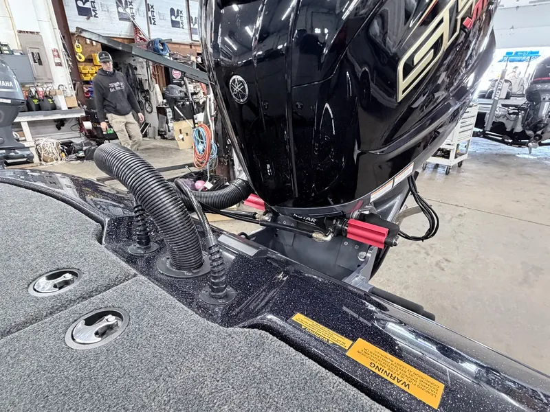 Slide: The Image of Skeeter ZXR20 SE 2026 - 22