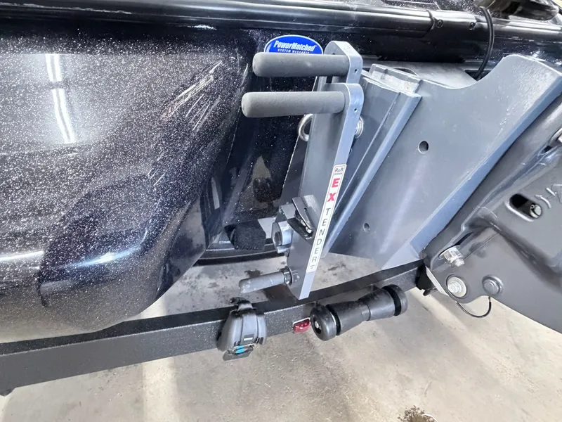 Slide: The Image of Skeeter ZXR20 SE 2026 - 33