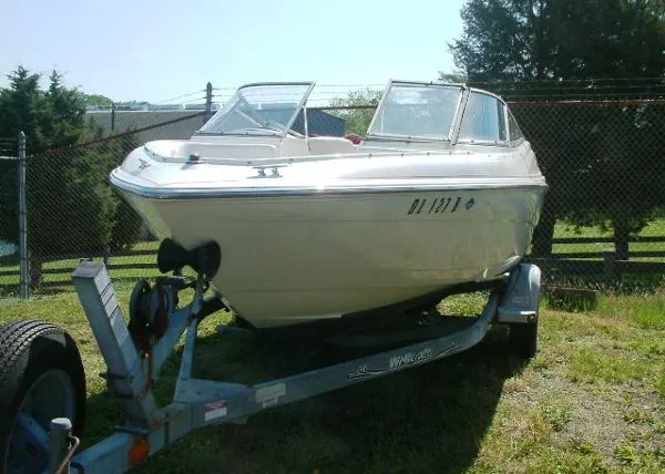 Slide: The Image of Wellcraft 190 Bowrider-Platinum Edition 2002 - 0