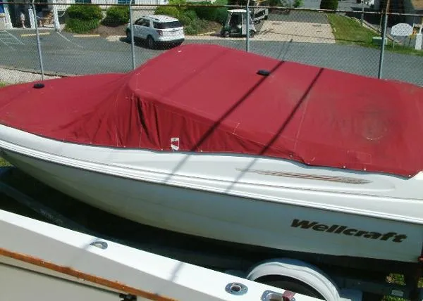 Slide: The Image of Wellcraft 190 Bowrider-Platinum Edition 2002 - 5