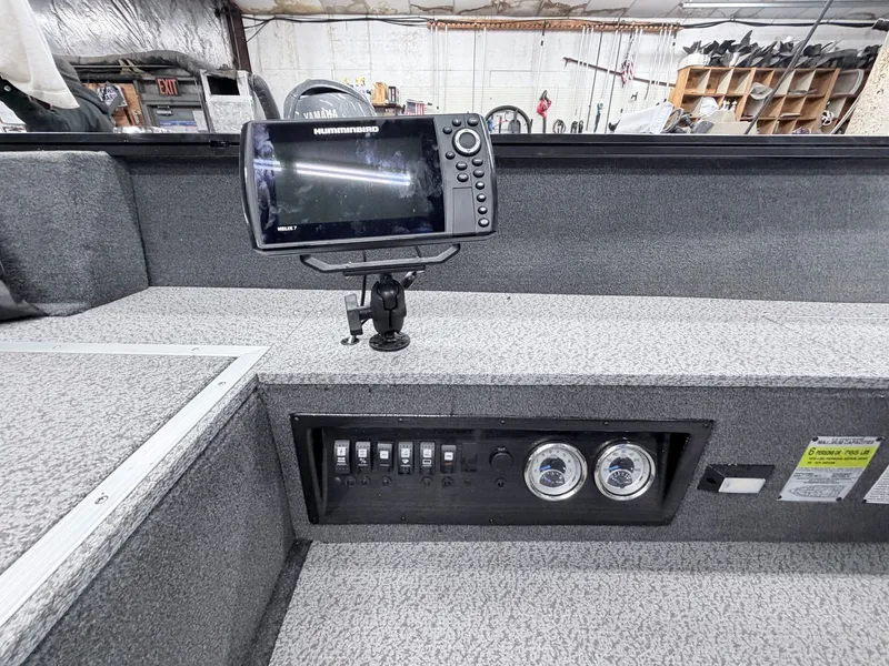 Slide: The Image of Starweld Flex Pro 17 Tiller 2025 - 11