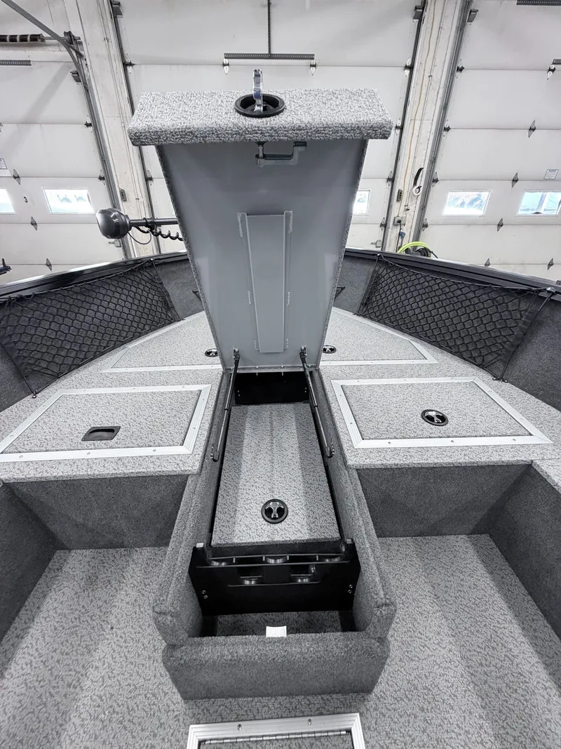 Slide: The Image of Starweld Flex Pro 17 Tiller 2025 - 14