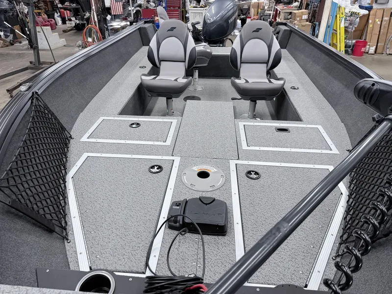 Slide: The Image of Starweld Flex Pro 17 Tiller 2025 - 29