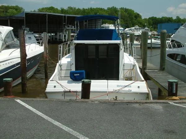 Slide: The Image of Carver Yachts Mariner 1993 - 4