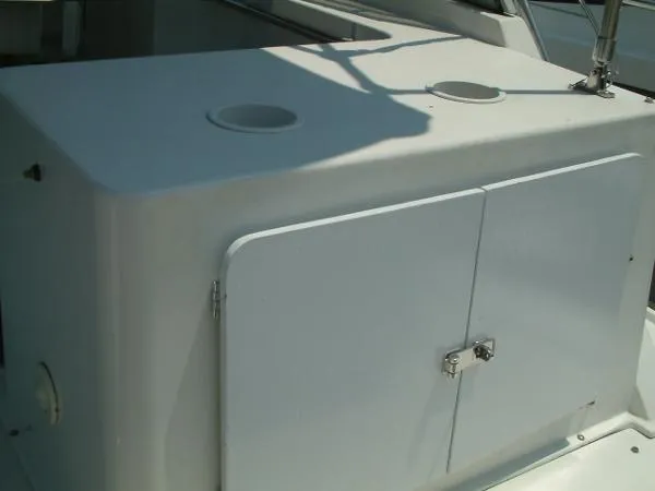 Slide: The Image of Carver Yachts Mariner 1993 - 8