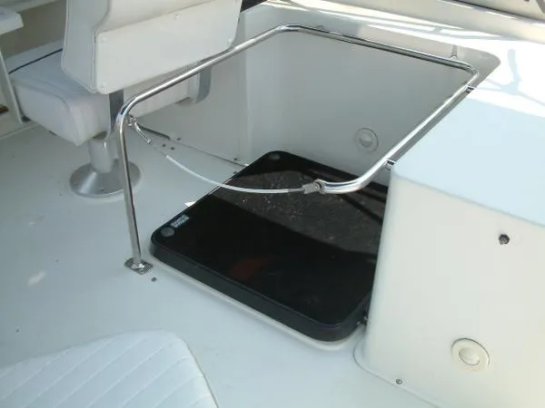 Slide: The Image of Carver Yachts Mariner 1993 - 9