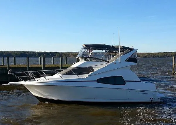 Slide: The Image of Silverton 330 Sport Bridge 2005 - 5