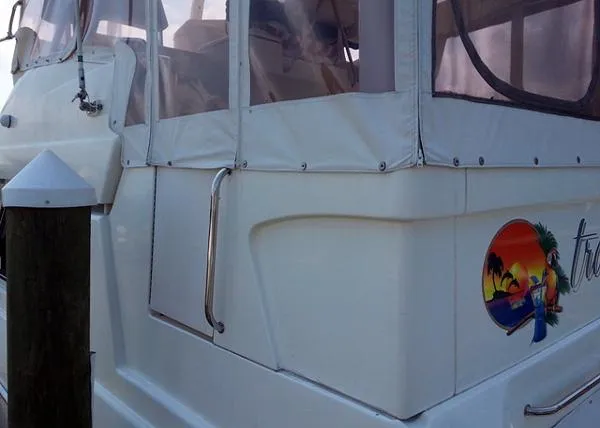 Slide: The Image of Silverton 352 Motor Yacht 1997 - 5