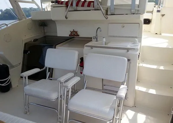 Slide: The Image of Silverton 352 Motor Yacht 1997 - 7