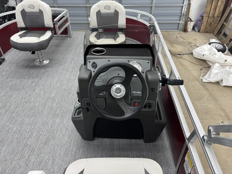 Slide: The Image of Sun Tracker Bass Buggy 16 Select 2026 - 14