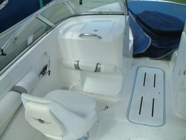 Slide: The Image of Wellcraft Sportsman 180 New Arrival!!! 2003 - 8