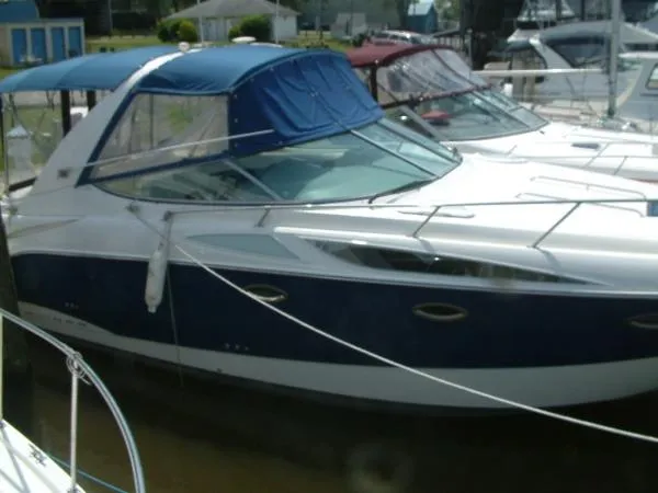 Slide: The Image of Bayliner 305 SB Cruiser 2007 - 10