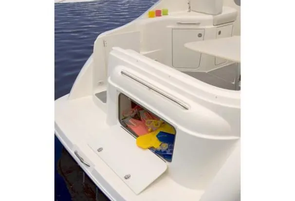 Slide: The Image of Bayliner 305 SB Cruiser 2007 - 3