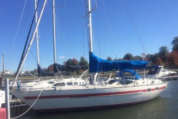 Slide: The Image of Sancerre 38 Cutter Rigged Sloop Keel/Centerboard 1980 - 0