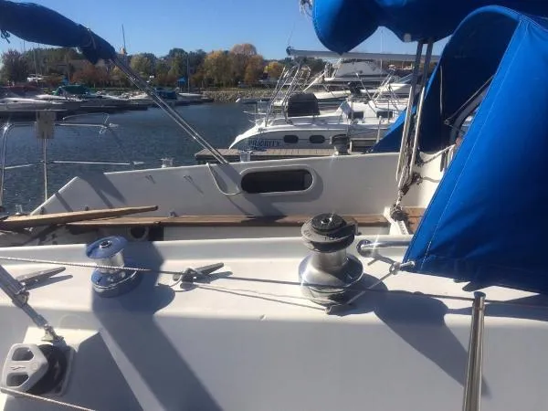 Slide: The Image of Sancerre 38 Cutter Rigged Sloop Keel/Centerboard 1980 - 6