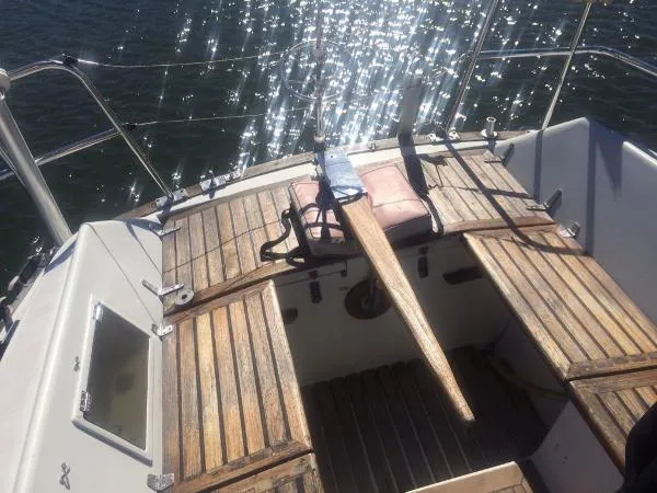 Slide: The Image of Sancerre 38 Cutter Rigged Sloop Keel/Centerboard 1980 - 9