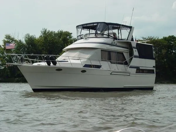 Slide: The Image of Med Yacht Aft Cabin 1988 - 0