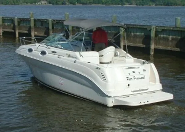 Slide: The Image of Sea Ray 240 Sundancer 2004 - 3